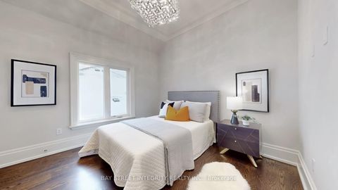 Photo 31 at 229 Hollywood Avenue, Willowdale East, Toronto