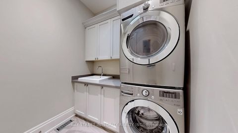 Photo 32 at 229 Hollywood Avenue, Willowdale East, Toronto