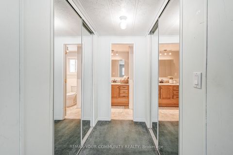 Photo 12 at 20 Geneva Court, Sutton & Jackson's Point, Georgina