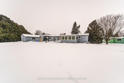 Photo 32 at 20 Geneva Court, Sutton & Jackson's Point, Georgina