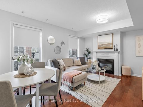 Photo 14 at 930 - 5 Everson Drive, Willowdale East, Toronto