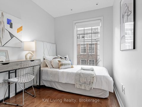 Photo 19 at 930 - 5 Everson Drive, Willowdale East, Toronto