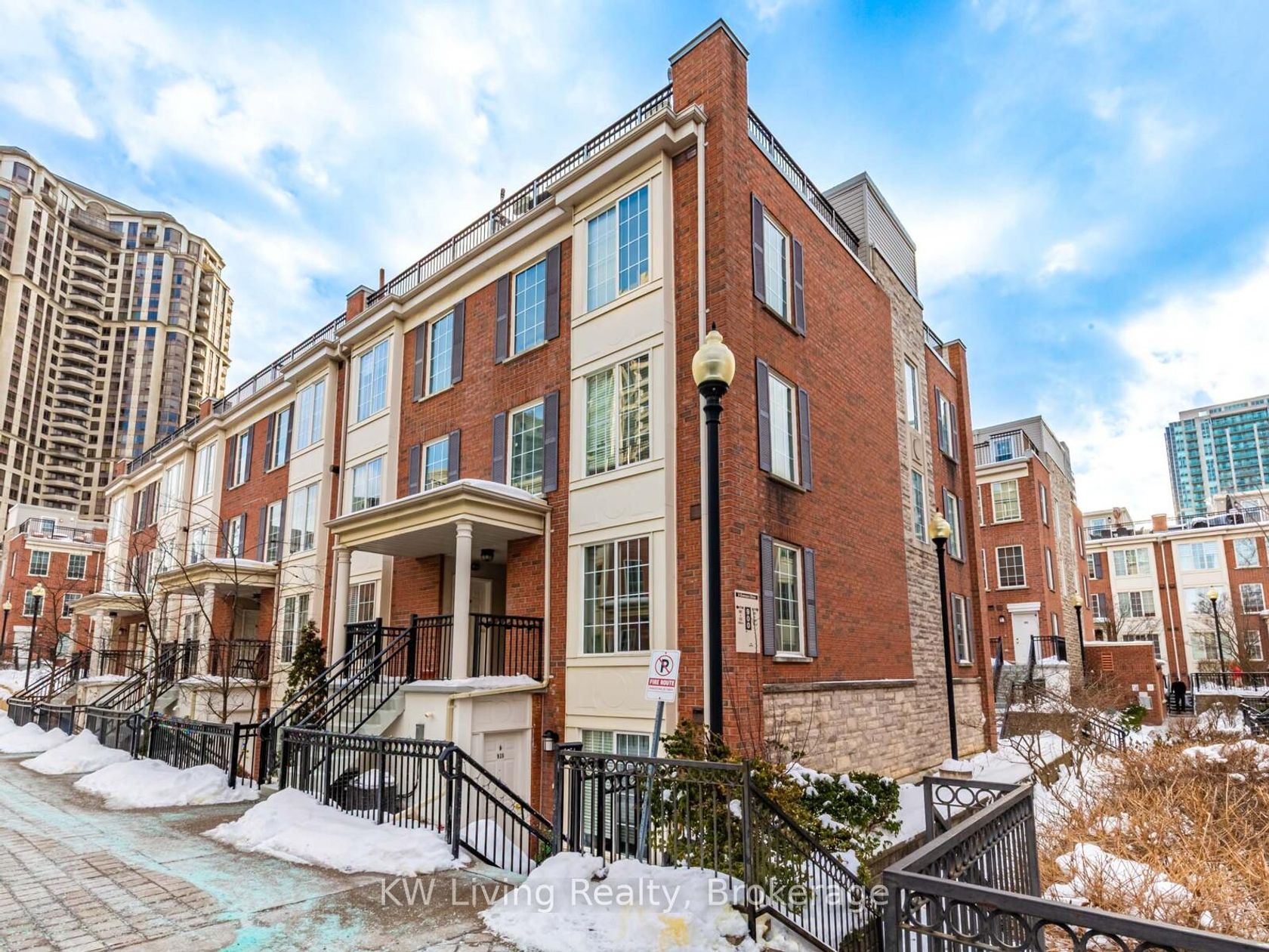 930 - 5 Everson Drive, Willowdale East, Toronto photo number 2