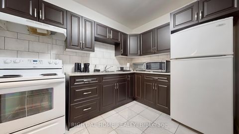 Photo 11 at 219 - 5 Massey Square, Crescent Town, Toronto