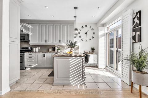 Photo 17 at 63 Chelton Drive, Oak Ridges, Richmond Hill