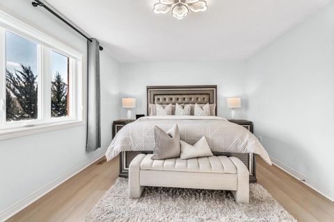 Photo 23 at 63 Chelton Drive, Oak Ridges, Richmond Hill