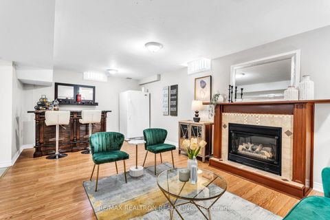 Photo 37 at 63 Chelton Drive, Oak Ridges, Richmond Hill