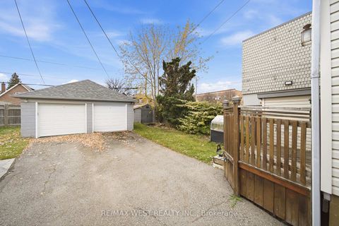 Photo 19 at 188 Fifth Street, New Toronto, Toronto