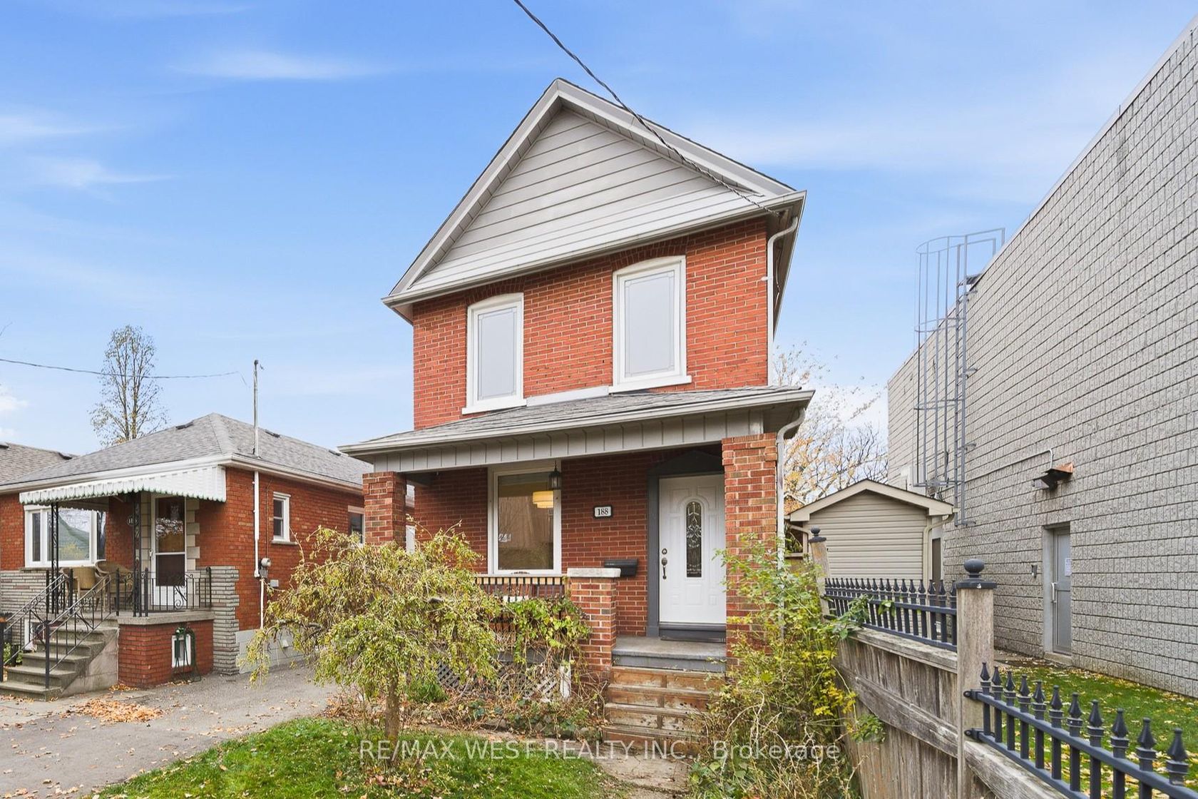 188 Fifth Street, New Toronto, Toronto photo 9