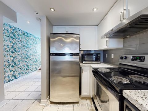 Photo 15 at 77 - 65 Foundry Avenue, Junction, Toronto