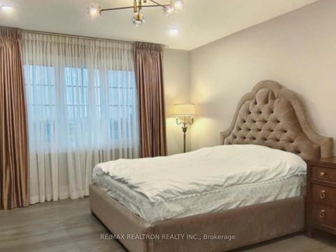 Photo 17 at 136 Angus Glen Boulevard, Angus Glen, Markham