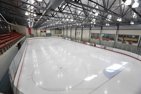 Photo 33 at 136 Angus Glen Boulevard, Angus Glen, Markham