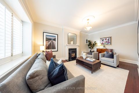 Photo 7 at 195 Inglewood Drive, Moore Park, Toronto