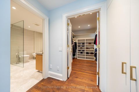 Photo 26 at 195 Inglewood Drive, Moore Park, Toronto