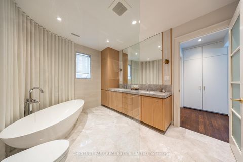 Photo 28 at 195 Inglewood Drive, Moore Park, Toronto