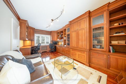 Photo 31 at 195 Inglewood Drive, Moore Park, Toronto