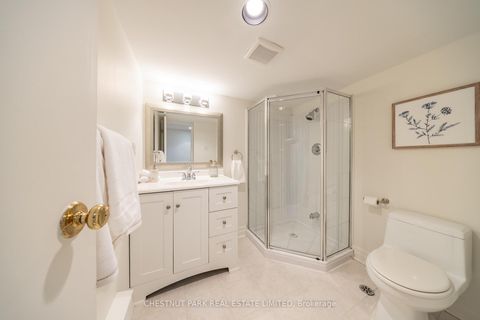 Photo 39 at 195 Inglewood Drive, Moore Park, Toronto