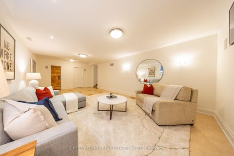 Photo 41 at 195 Inglewood Drive, Moore Park, Toronto