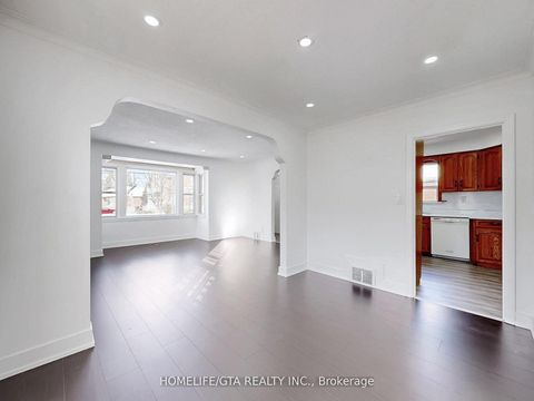 Photo 9 at 65 Whitley Avenue, CFB, Toronto