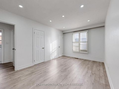 Photo 22 at 65 Whitley Avenue, CFB, Toronto