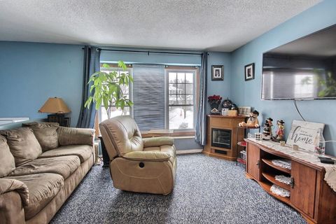 Photo 3 at 39 KNICELY Road, Painswick North, Barrie