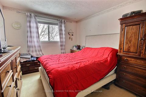 Photo 8 at 39 KNICELY Road, Painswick North, Barrie