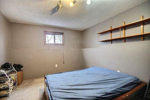 Photo 11 at 39 KNICELY Road, Painswick North, Barrie