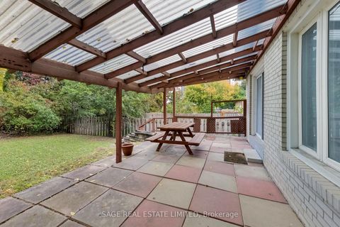 Photo 24 at 60 Hopperton Drive, Windfields, Toronto