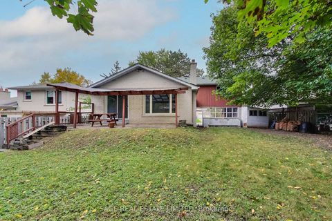 Photo 30 at 60 Hopperton Drive, Windfields, Toronto