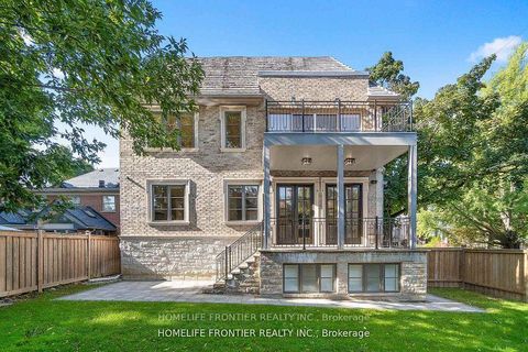 Photo 37 at 8 Vesta Drive, Forest Hill South, Toronto