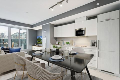 Photo 10 at 307 - 330 Richmond Street W, Waterfront Communities C1, Toronto