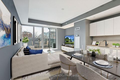 Photo 11 at 307 - 330 Richmond Street W, Waterfront Communities C1, Toronto
