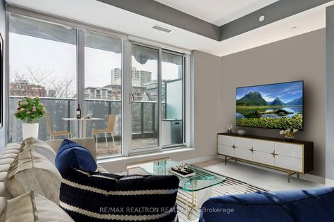 Photo 12 at 307 - 330 Richmond Street W, Waterfront Communities C1, Toronto