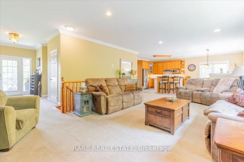 Photo 10 at 3618 Linda Street, Rural Innisfil, Innisfil