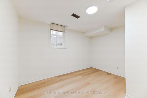 Photo 27 at 40 Blair Crescent, Grove East, Barrie