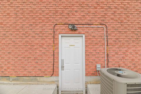 Photo 29 at 40 Blair Crescent, Grove East, Barrie