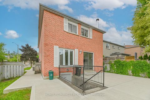 Photo 33 at 40 Blair Crescent, Grove East, Barrie