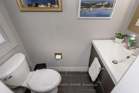 Photo 11 at 101 Hadden Crescent, Cundles East, Barrie