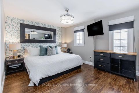 Photo 19 at 101 Hadden Crescent, Cundles East, Barrie