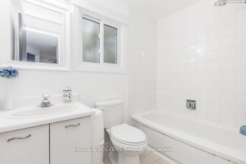 Photo 24 at 101 Hadden Crescent, Cundles East, Barrie