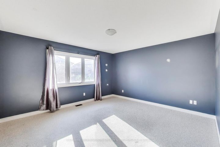 Photo 15 at 64 Barrow Avenue, Bradford, Bradford West Gwillimbury