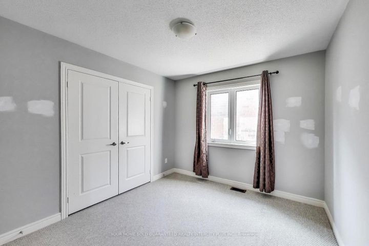 Photo 21 at 64 Barrow Avenue, Bradford, Bradford West Gwillimbury