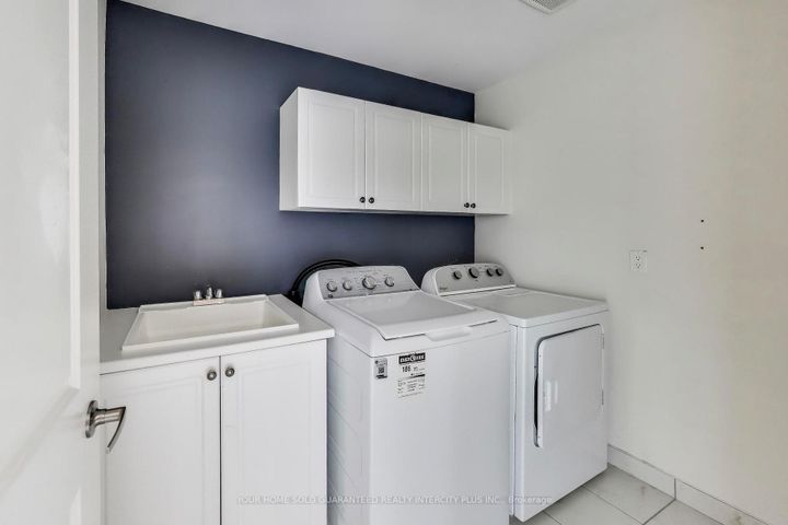 Photo 27 at 64 Barrow Avenue, Bradford, Bradford West Gwillimbury