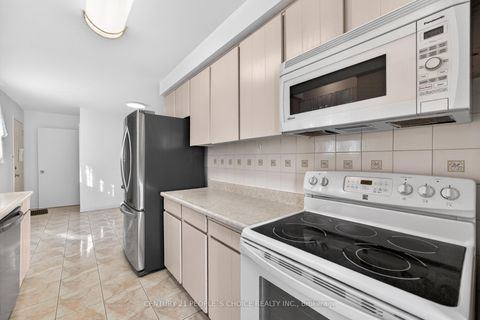 Photo 16 at 3404 Monica Drive, Malton, Mississauga