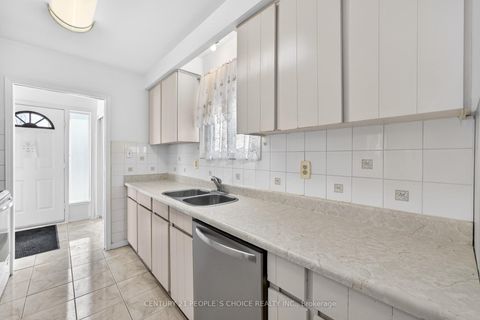 Photo 18 at 3404 Monica Drive, Malton, Mississauga