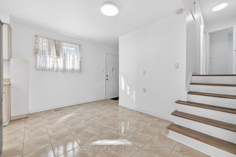 Photo 22 at 3404 Monica Drive, Malton, Mississauga