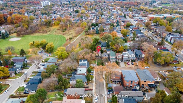 Photo 13 at 16 Cliff Street, Smythe, Toronto