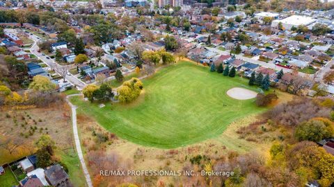 Photo 19 at 16 Cliff Street, Smythe, Toronto