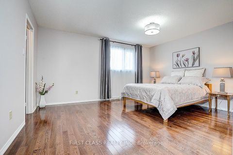 Photo 19 at 20 Lorraine Street, Devonsleigh, Richmond Hill