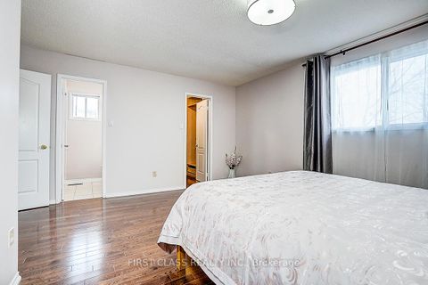 Photo 21 at 20 Lorraine Street, Devonsleigh, Richmond Hill